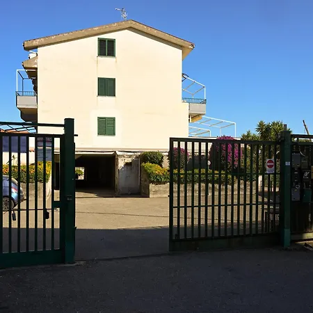 Il Giardino Di Morris גיארדיני נאקסוס